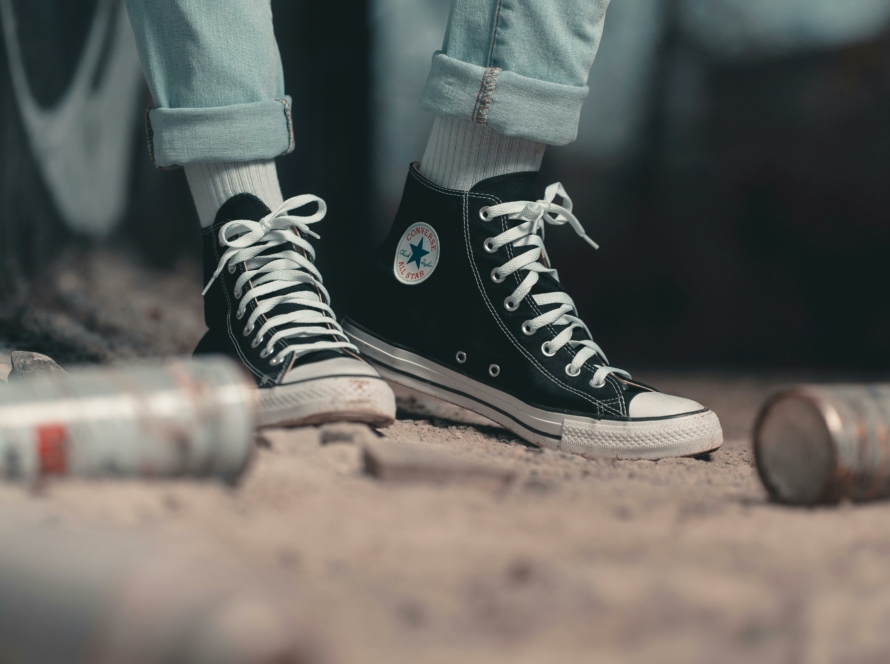 Converses noires